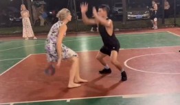 打球女生爆料图片搞笑视频,打球女生爆料图片视频笑翻众人