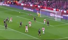 厄齐尔最新爆料图片高清,揭秘足球场上的不为人知瞬间