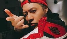 爆料娱乐圈鞋王,揭秘明星们的鞋柜秘密