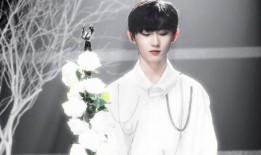 三人行马嘉祺爆料视频在线观看